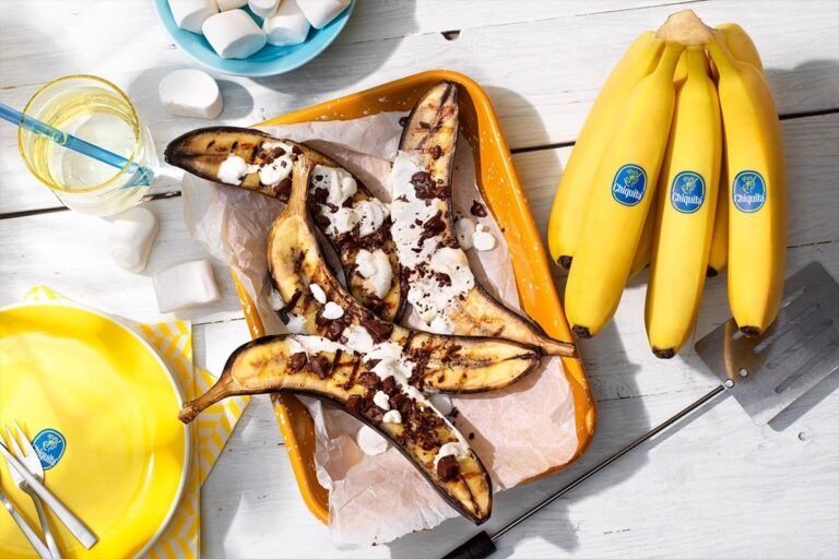 Chocolate-Stuffed Grilled Bananas