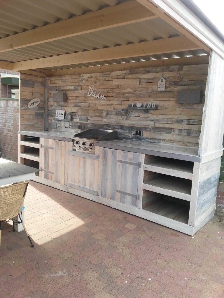 Pallet Wood Outdoor Kitchen Ideas